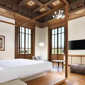 Palazzo Montemartini Rome, A Radisson Collection ***** Roma